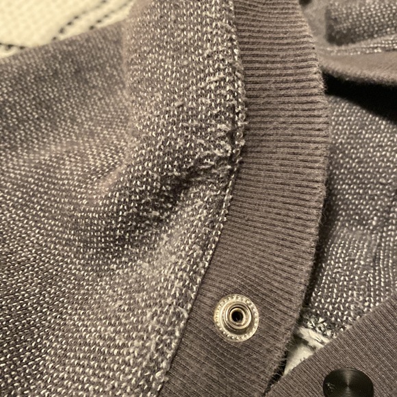 Good condition Quiksilver hoodie XL - Picture 4 of 4